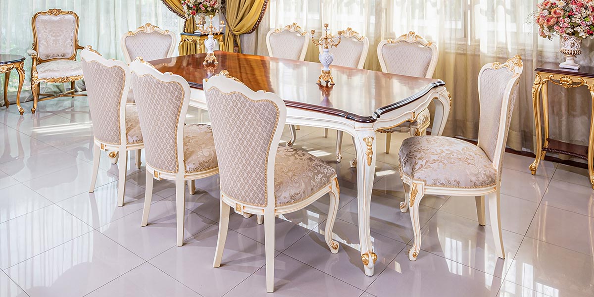 Italian Classic luxury dining room furniture